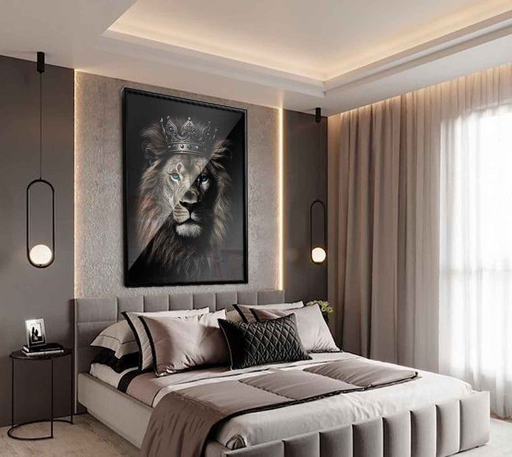Royal Lion With Crown Modern Canvas Print