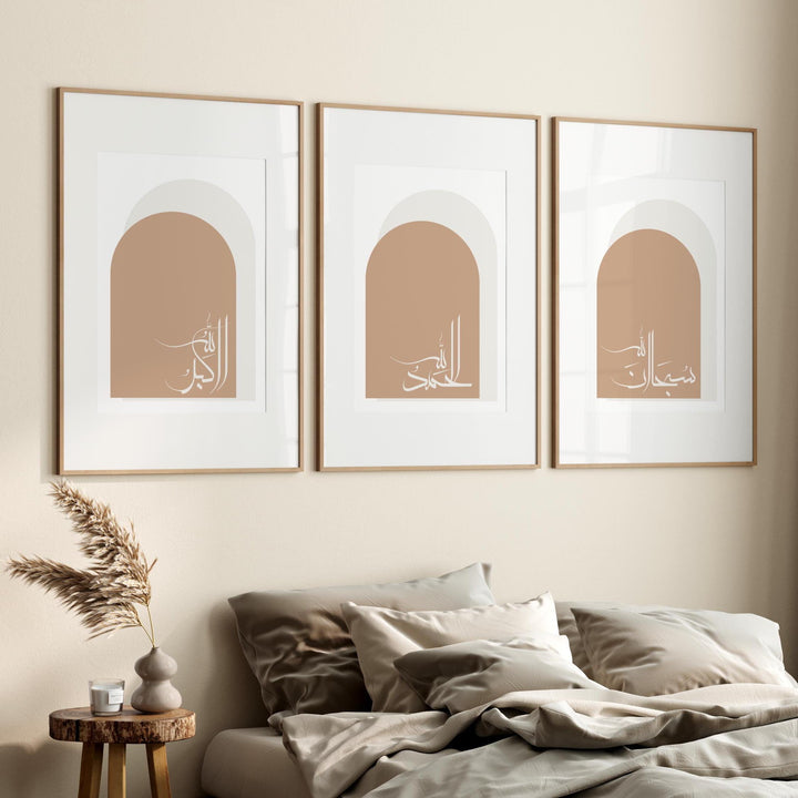Ready-to-hang wall art with minimalist style