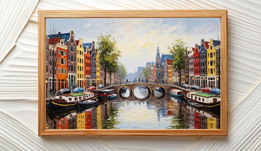 Modern decor piece featuring iconic Dutch canal architecture